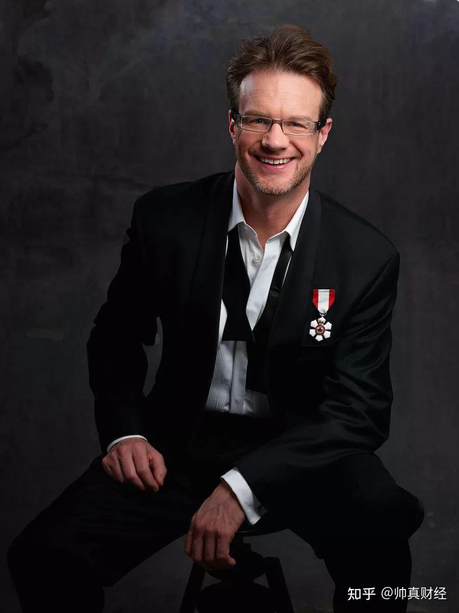 洋垃圾外教为何总能进入中国辜鸿铭心中辫难剪