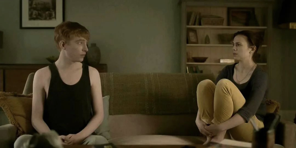 v2-98ef52422a3af1665fc575921729458c_b.jpg 人工智能之爱:现代上班族的虚拟恋曲