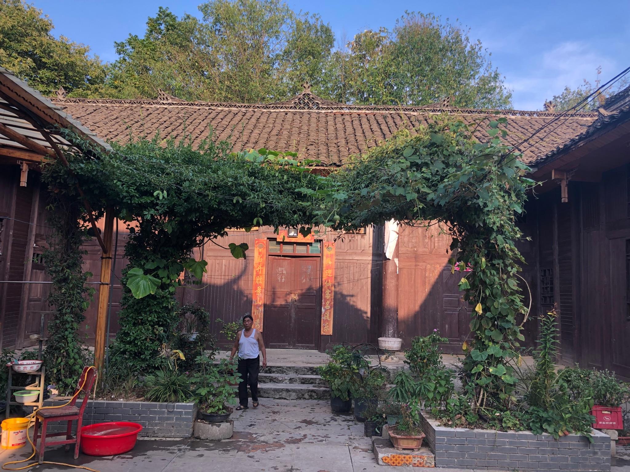 李子柒的院子真实存在吗