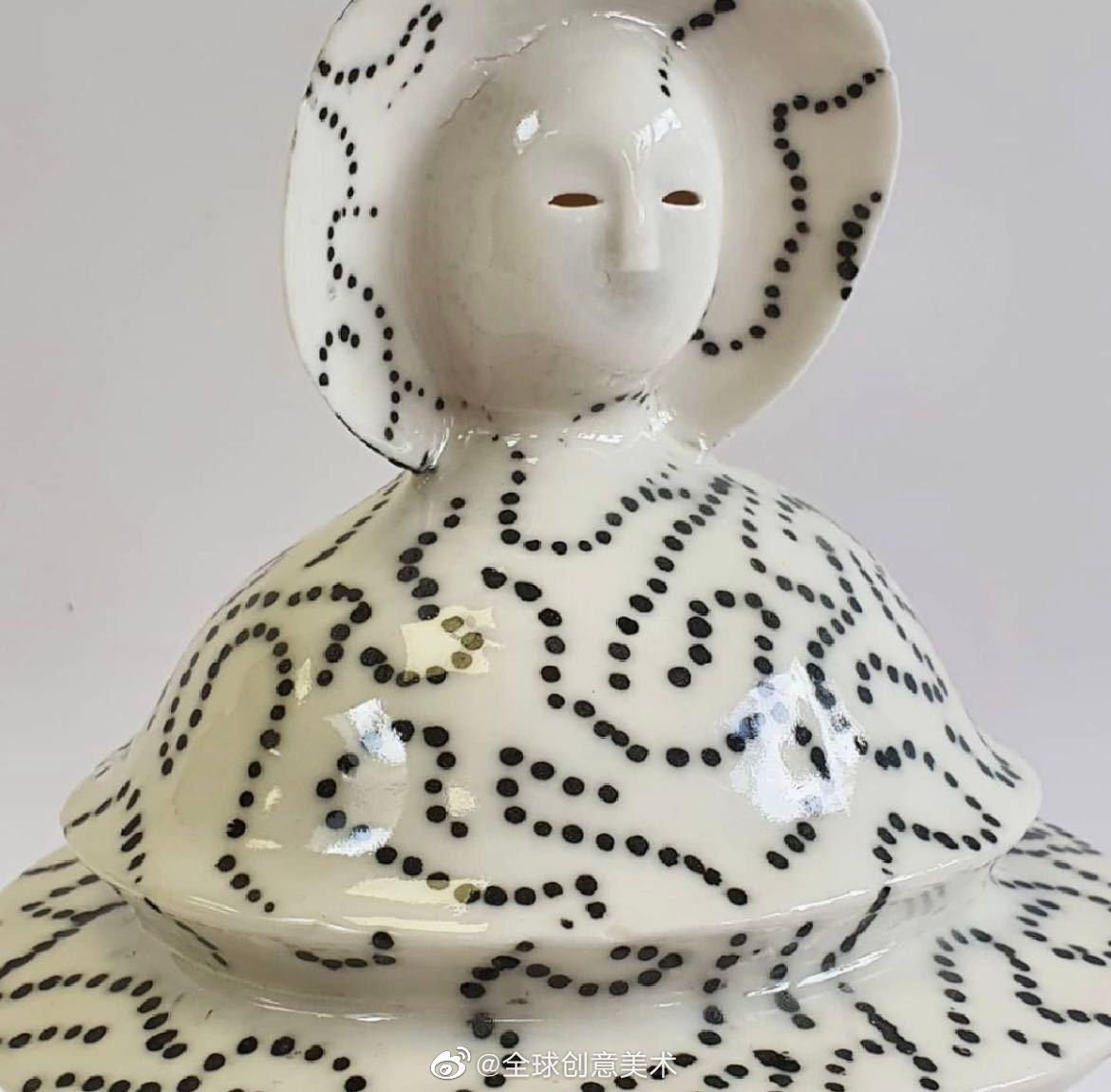 诡奇的陶瓷怪物家族-英国陶瓷艺术家索菲·伍德罗 - 知乎