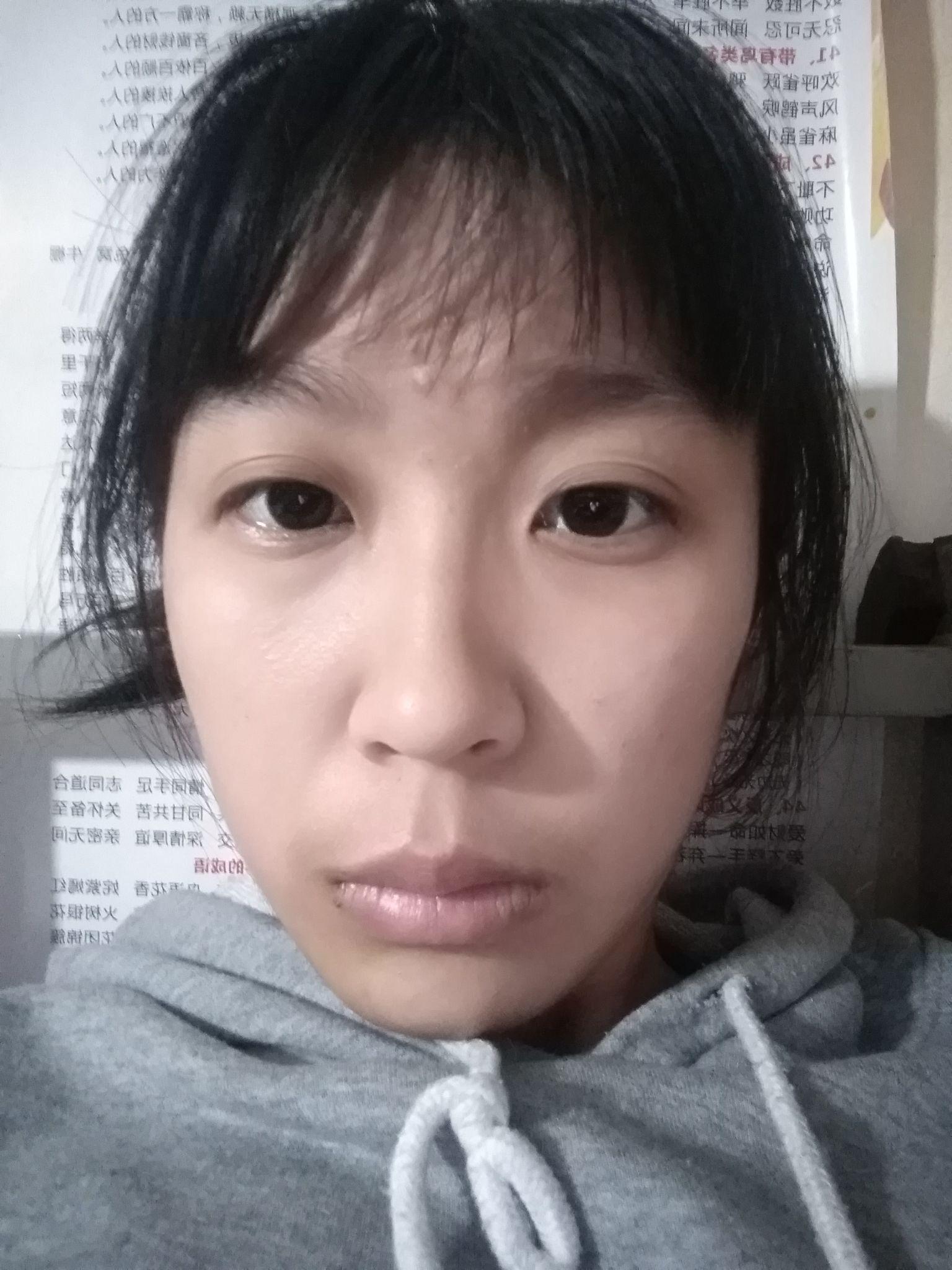 怎么让自己的脸变模糊 v2-992a3a49044ef9b60b8c14a2703d38b8_r.jpg