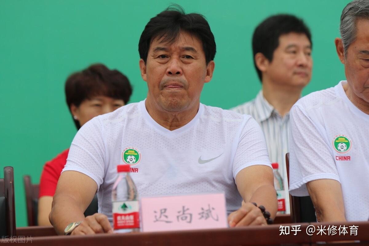 迟尚斌去世后曾与他反目成仇的李毅发文天亮了随风而逝