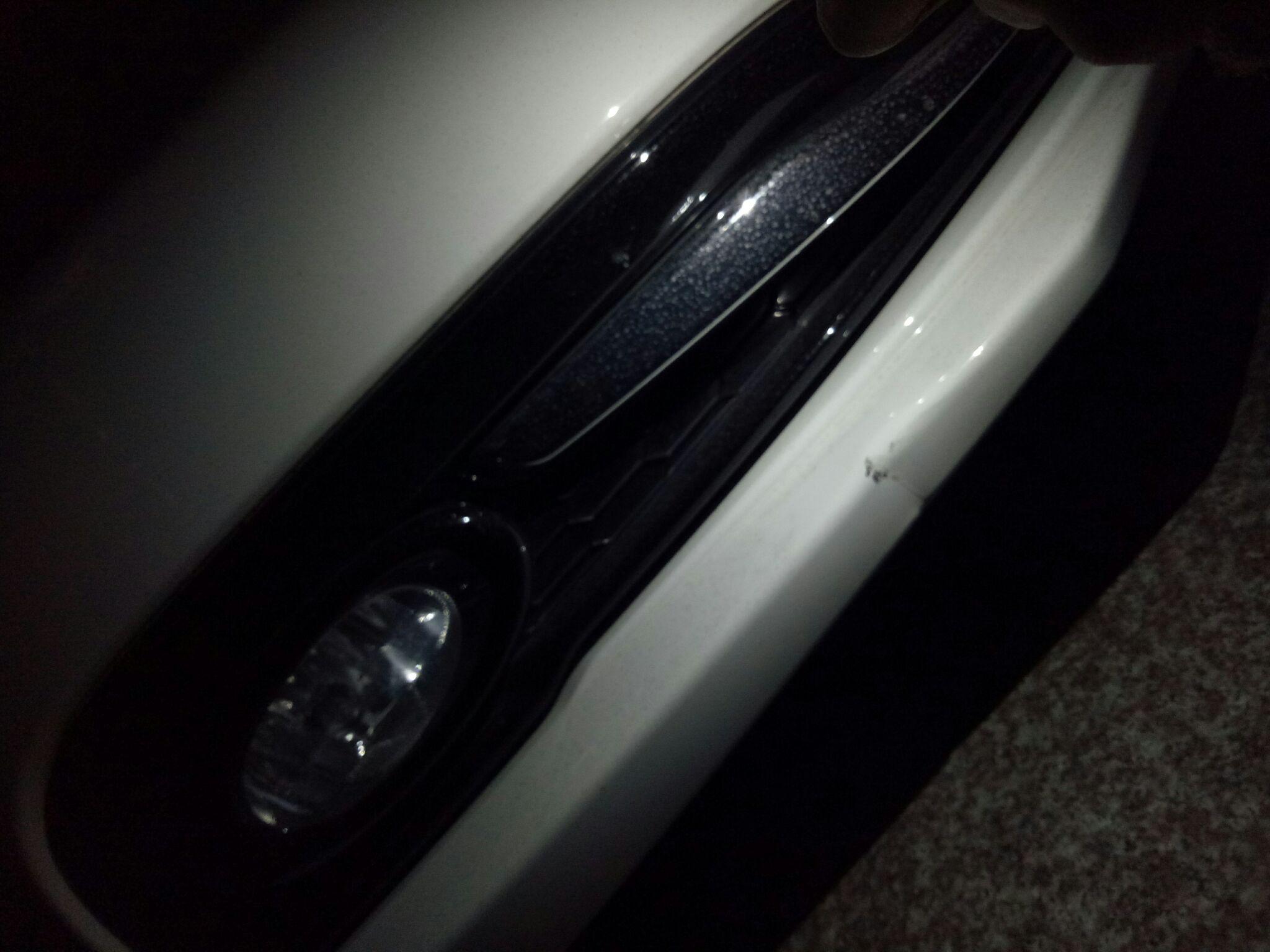 思域前保险杠撞凹开裂怎么办? - 汽车养护