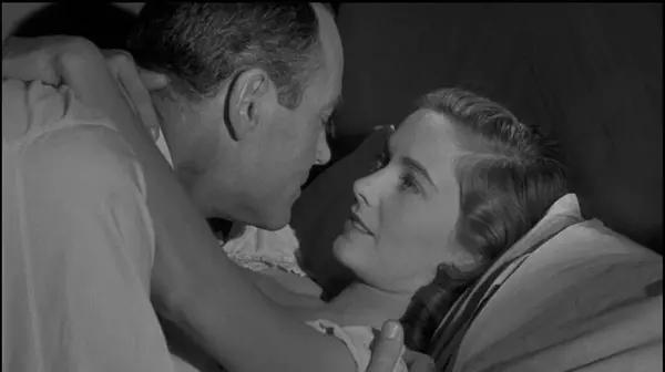 白天你还是一个奉公守法的好丈夫好父亲到了晚上就被抓进了警局