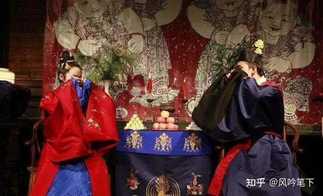 凤冠霞帔,红妆十里:从明朝婚礼文化,看传统婚礼文化到现代的变迁 - 知乎