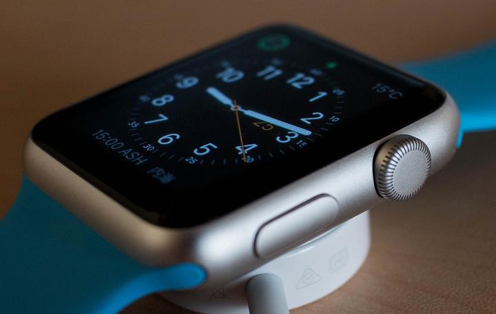如何选购苹果手表？（Apple Watch 3与5最详细对比） - 知乎