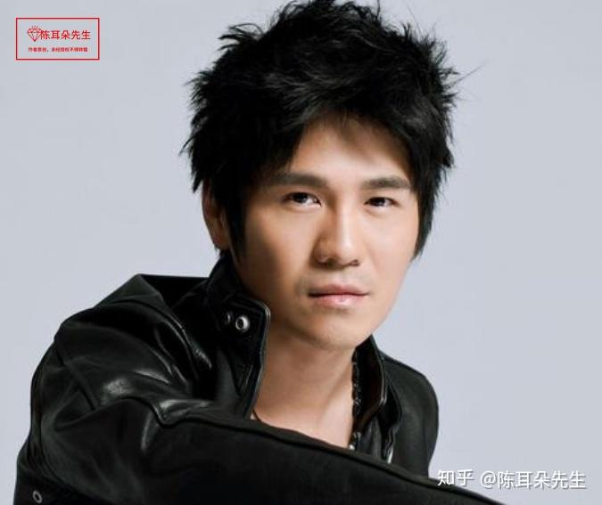 郭敬明被尔冬升怼哭男人有泪不轻弹只是未到伤心处