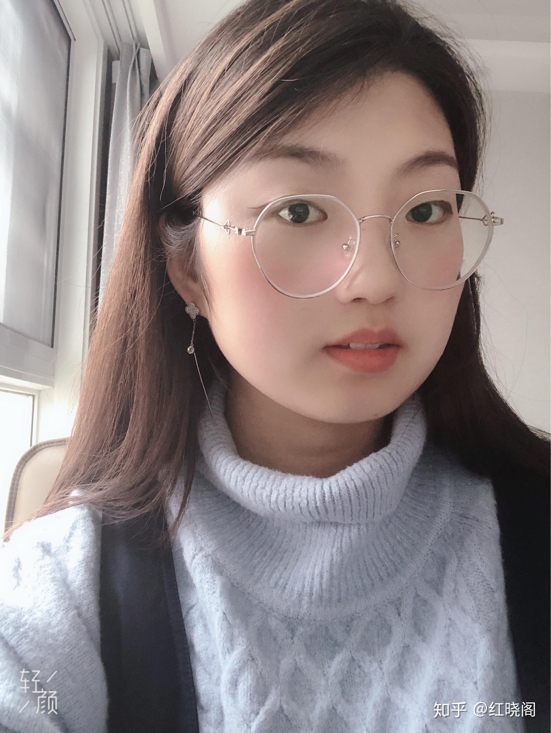 圆脸,小眼睛,短发的女生适合带什么眼镜? - 知乎