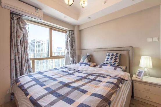 单亲妈妈带娃去上海迪士尼 女儿半夜发烧怎么