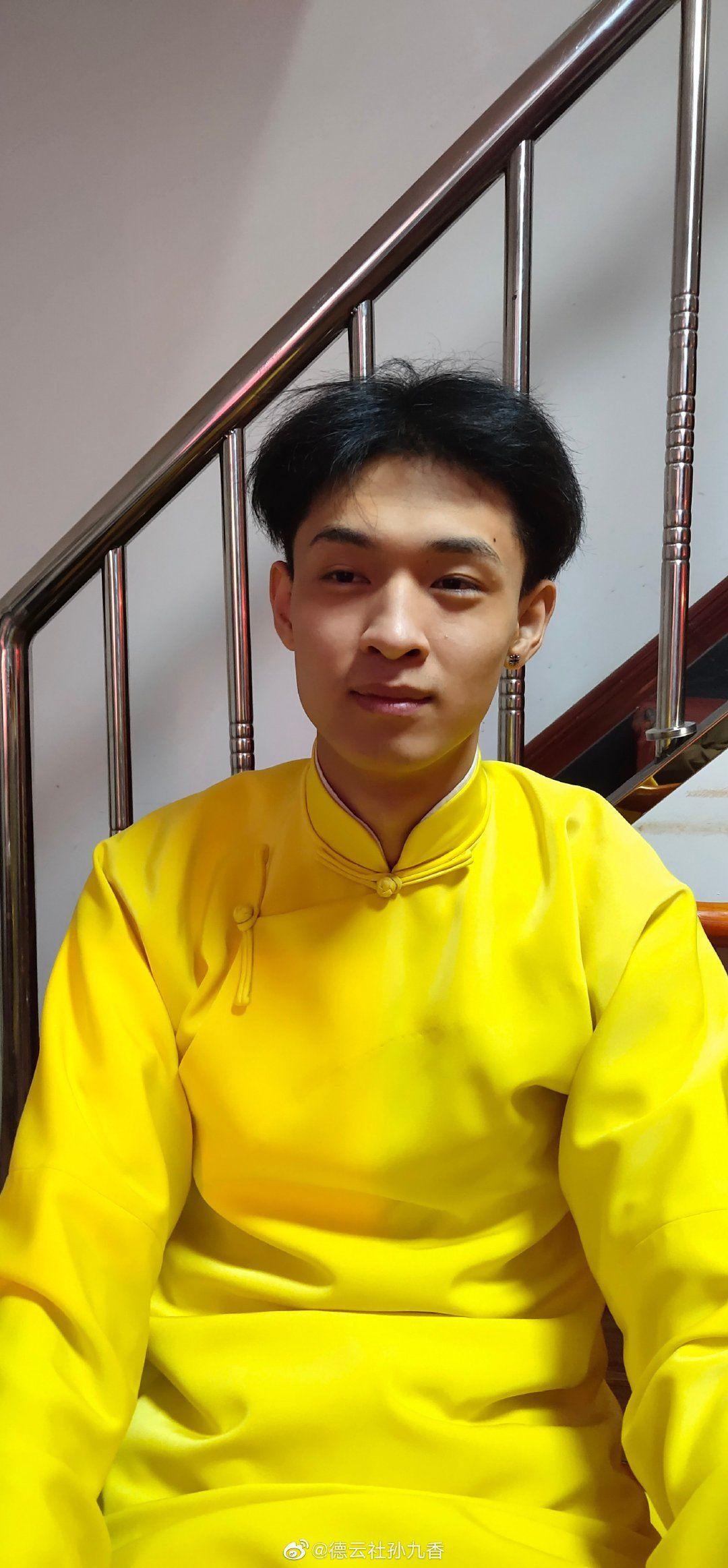 有德云社的角儿这样的照片吗