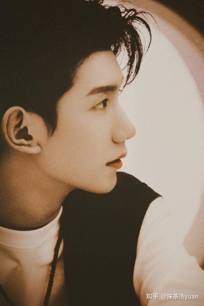有没有特好看的王源的神图,在线求? - 知乎