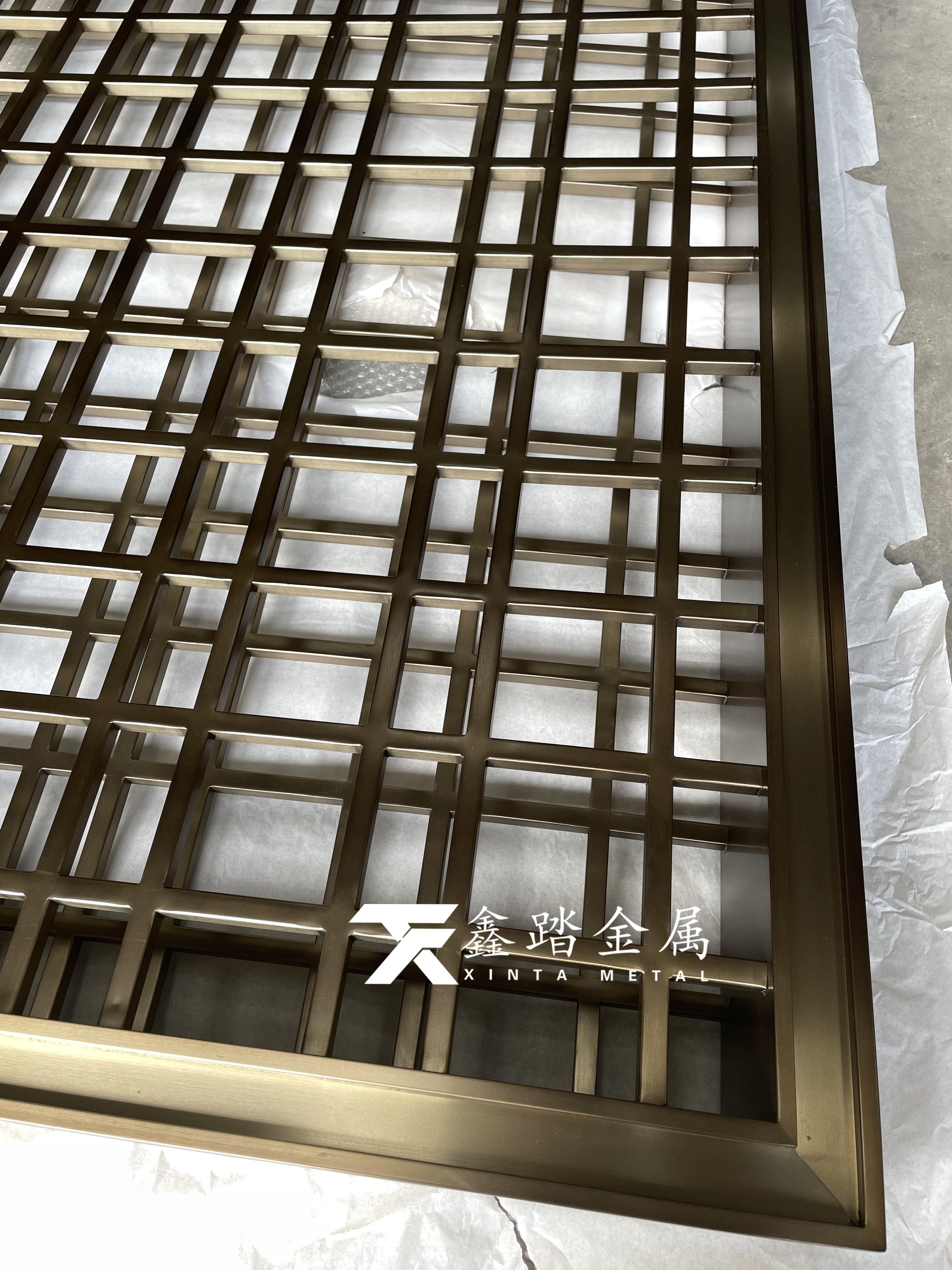 铝方管隔断屏风 金属装饰材料_办公高隔-广州市传喜金属制品有限公司