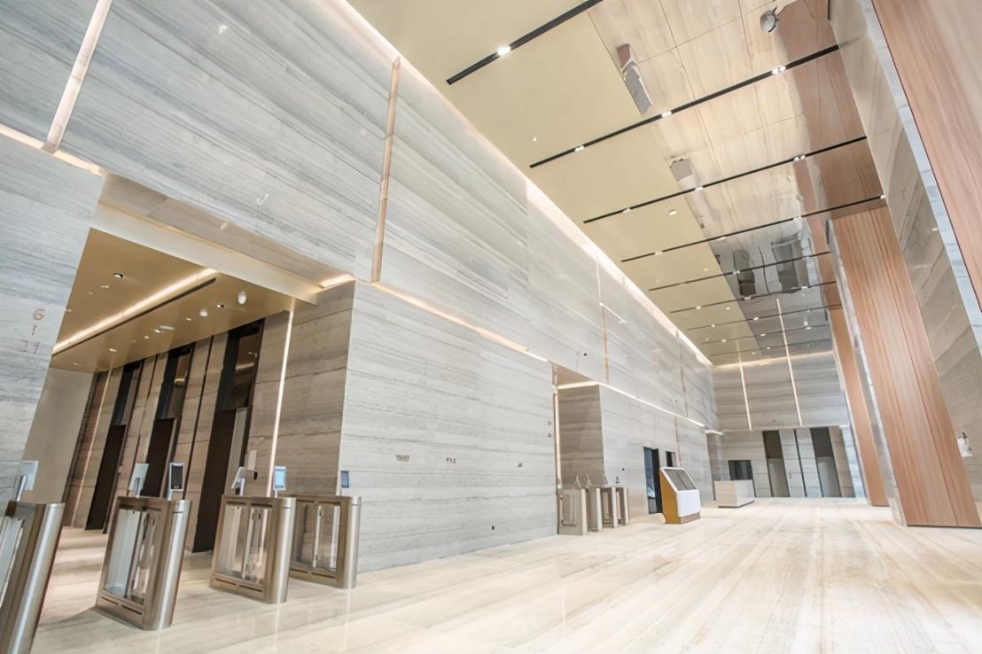 仲量联行携手复星国际中心共建渝中半岛新地标