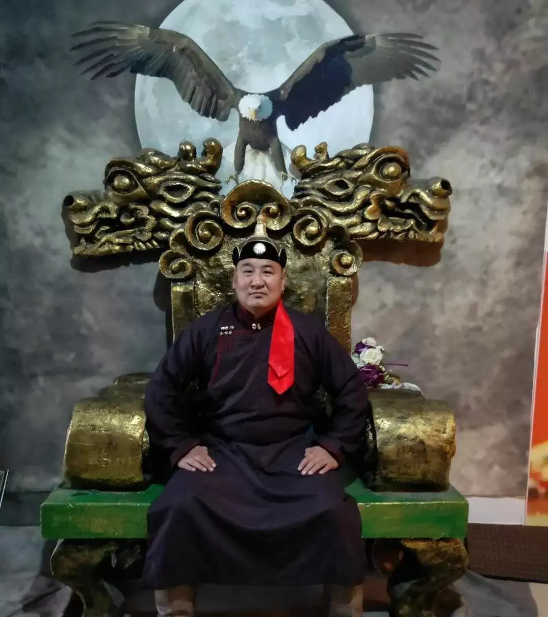 快摔王的不传之秘大公开,专访野隐功夫技联合创始人 —— 那顺格日勒!