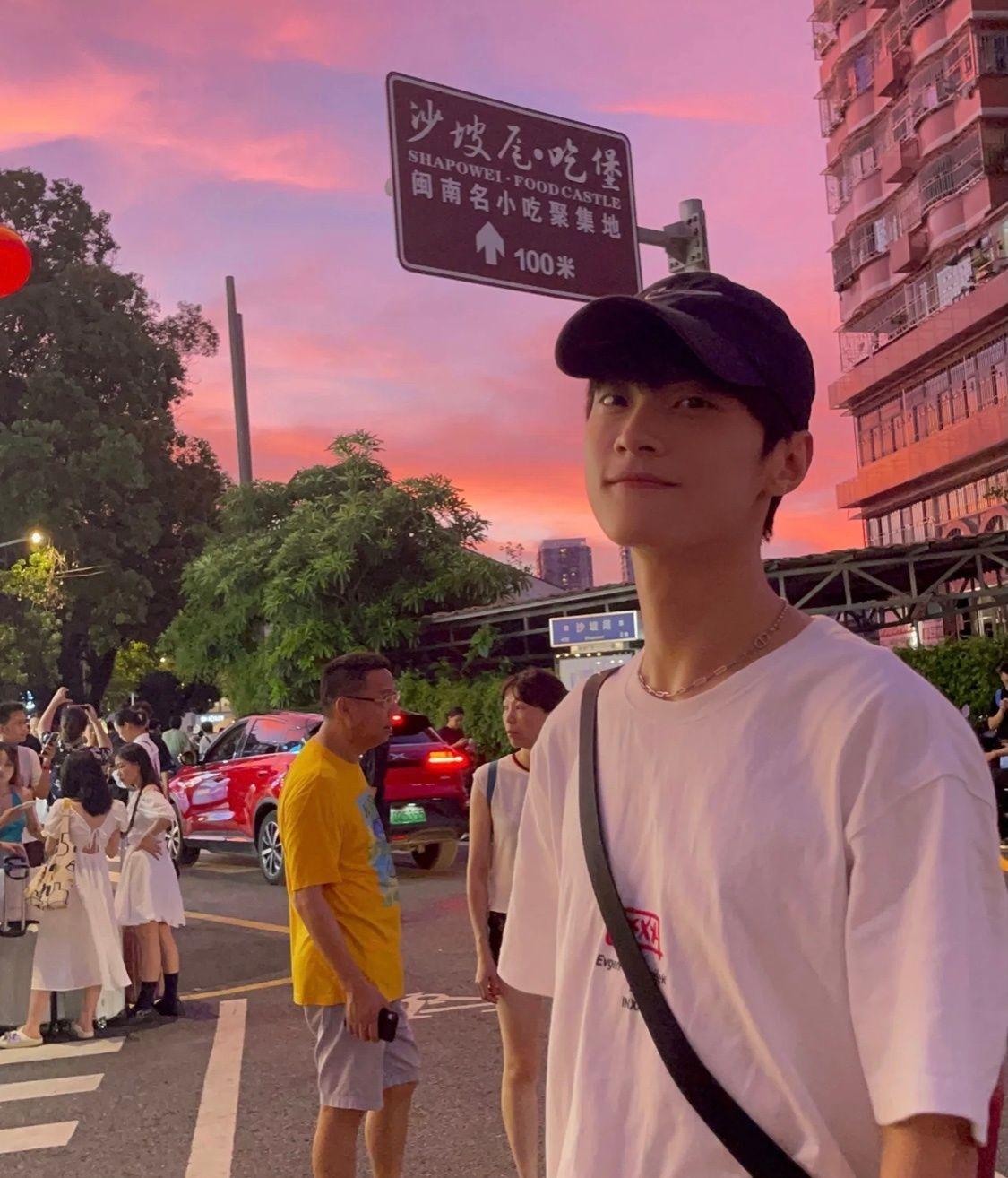 可以看看你们见过的素人帅哥吗? - 知乎