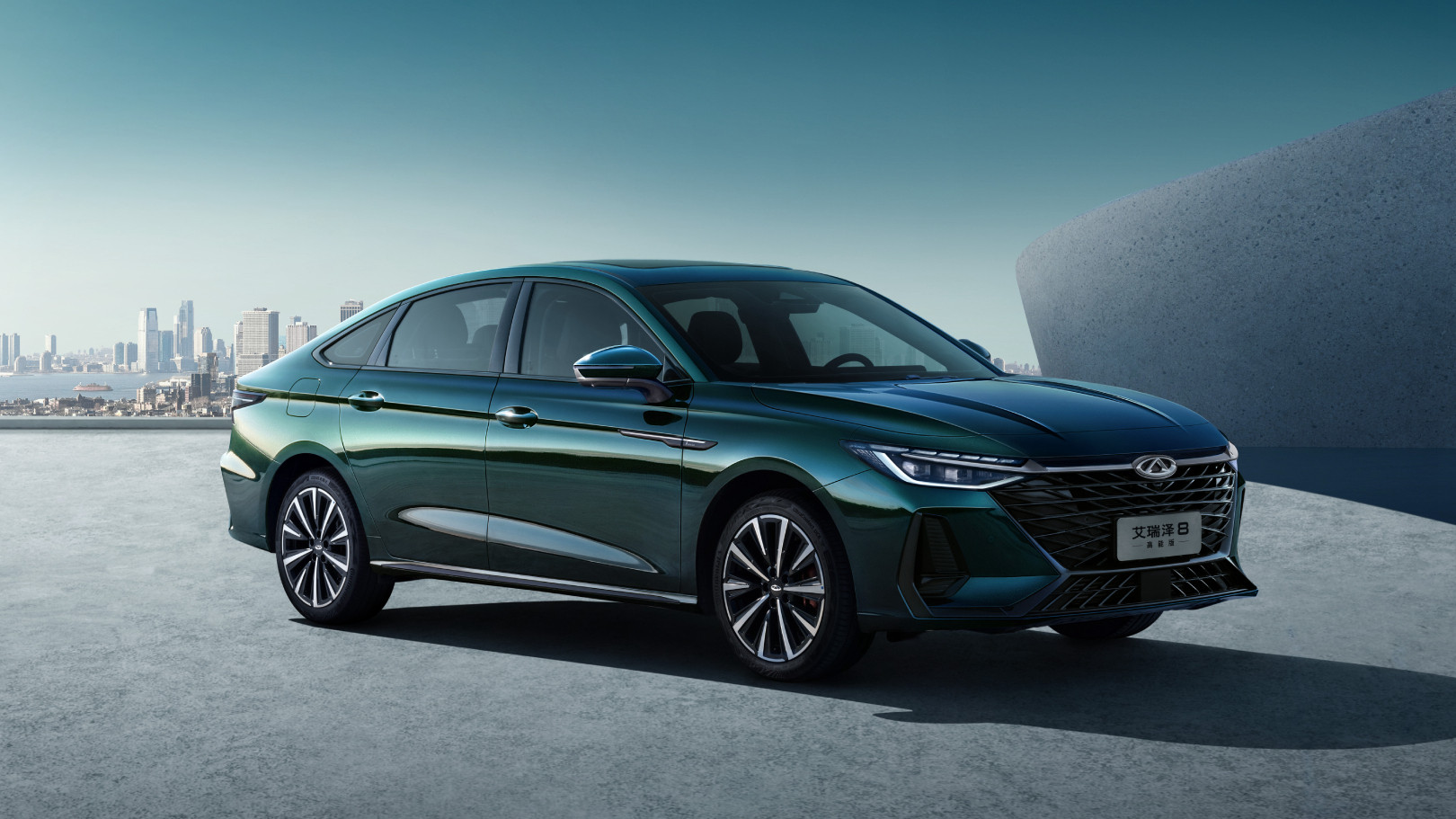 将成奇瑞最美轿车?这传奇车系即将复活 搭载第三代混动!