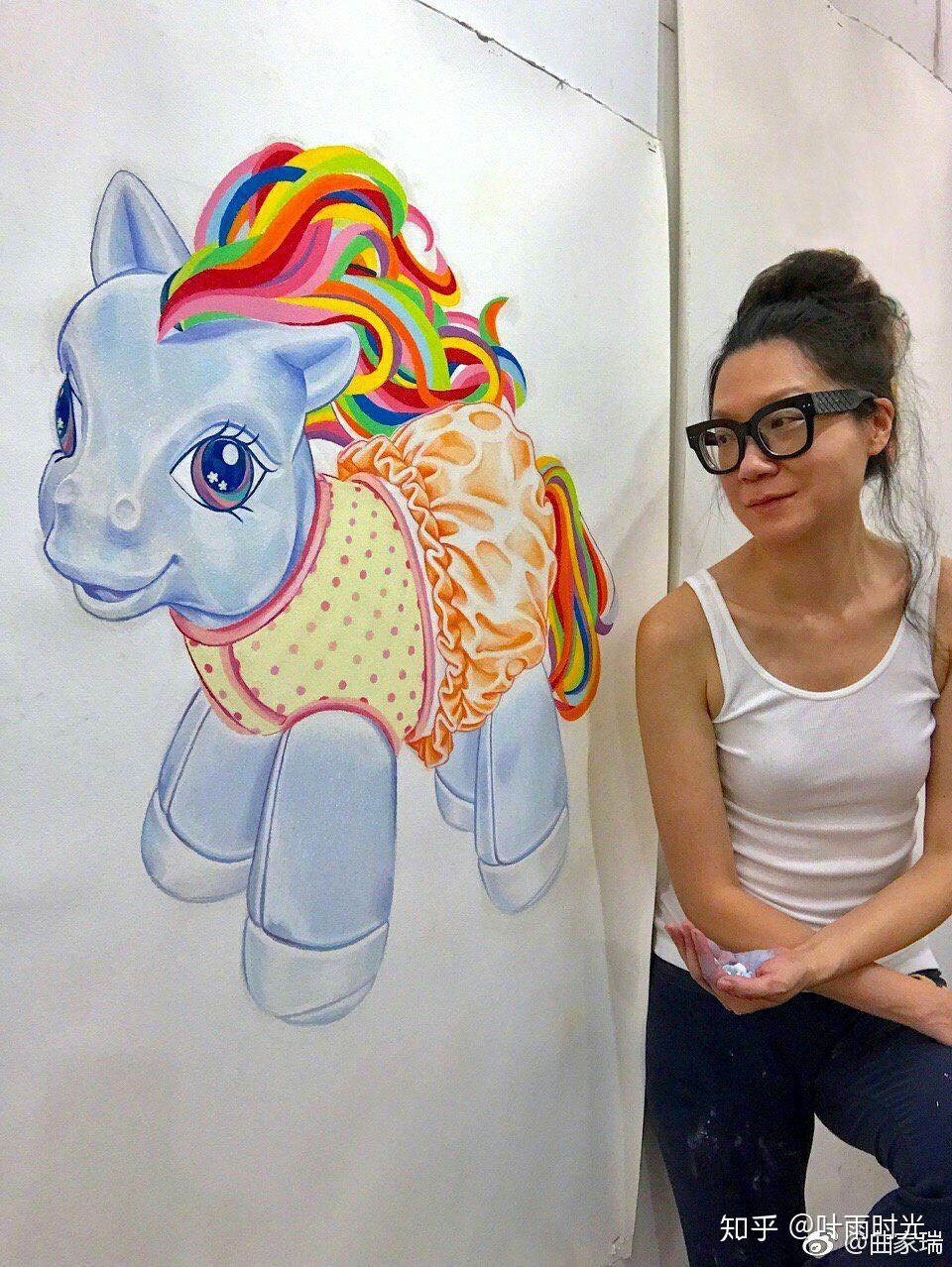 如何评价曲家瑞的画超级喜欢她