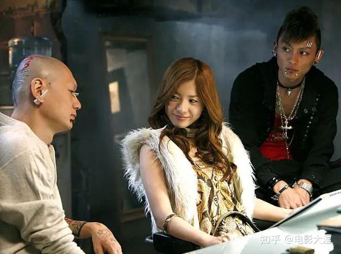 也确实好看 电影大湿 4人赞同了该文章 1,《 狼狈 》(又名《整容天后