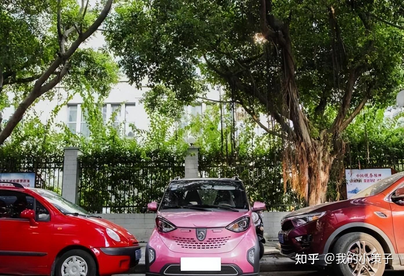 万元新能源汽车练手代步神器宝骏e100藏不住的秘密