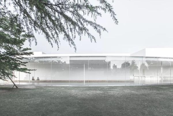 妹岛 西泽丨暧昧与纯净的白 知乎