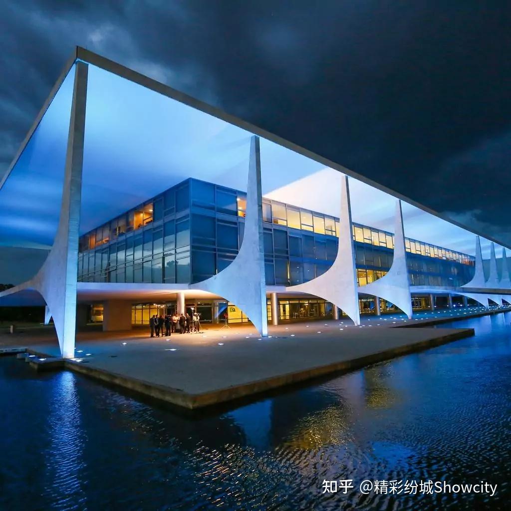 全世界10大著名现代建筑欣赏