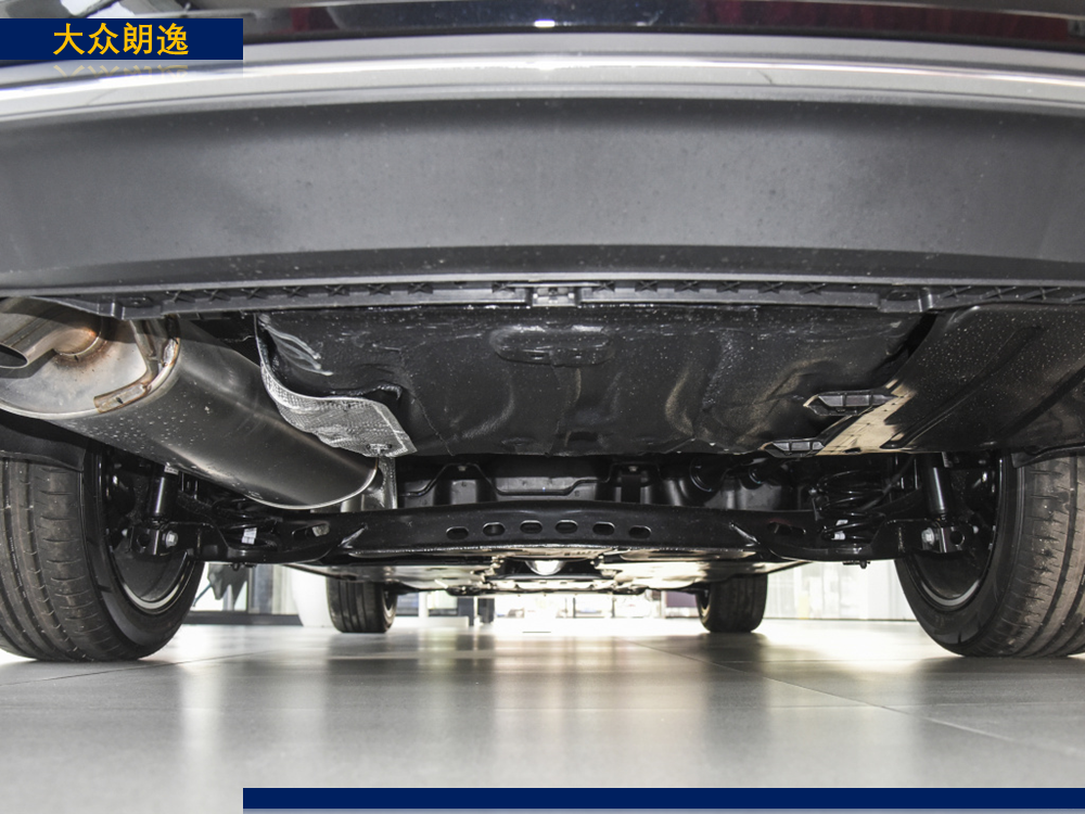 销量惊人的家轿 推荐自动舒适和豪华版 2021款大众朗逸购车手册