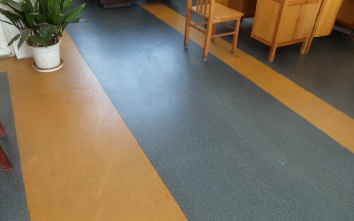 塑胶地板的铺设以及清洁方法
