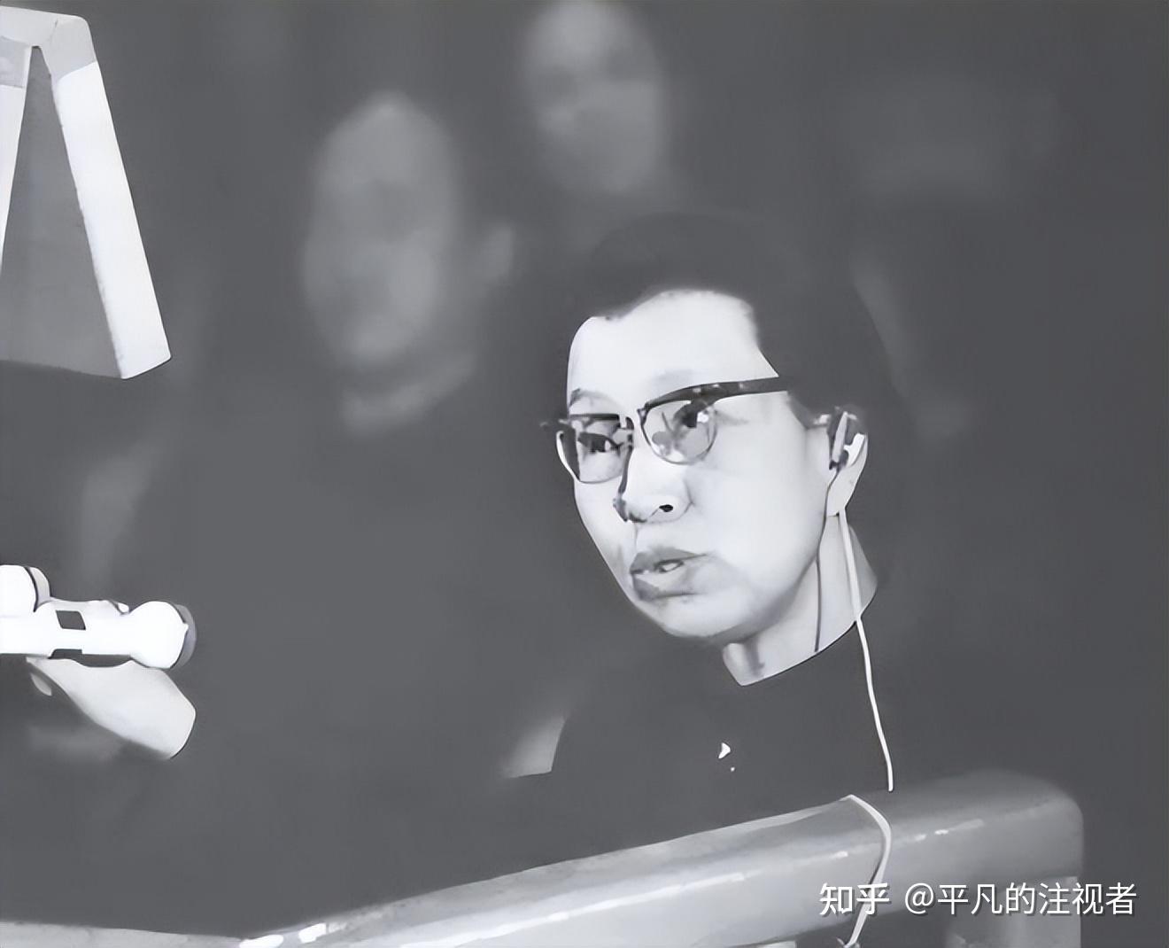 江青受到审判时,一位老太太去秦城监狱探视她,江青不敢和她对视 - 知乎