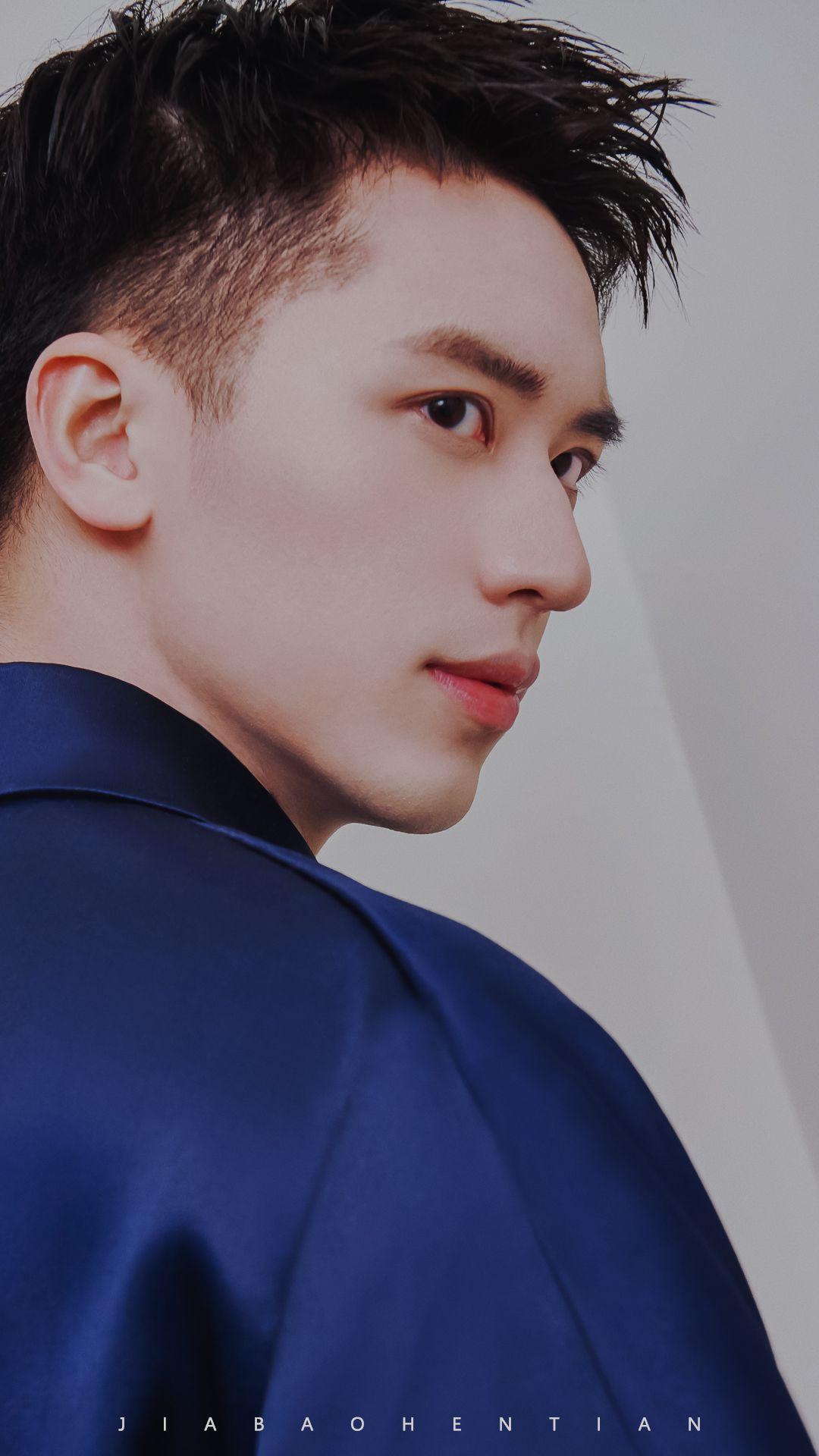 可以用许魏洲的照片帅惨我吗