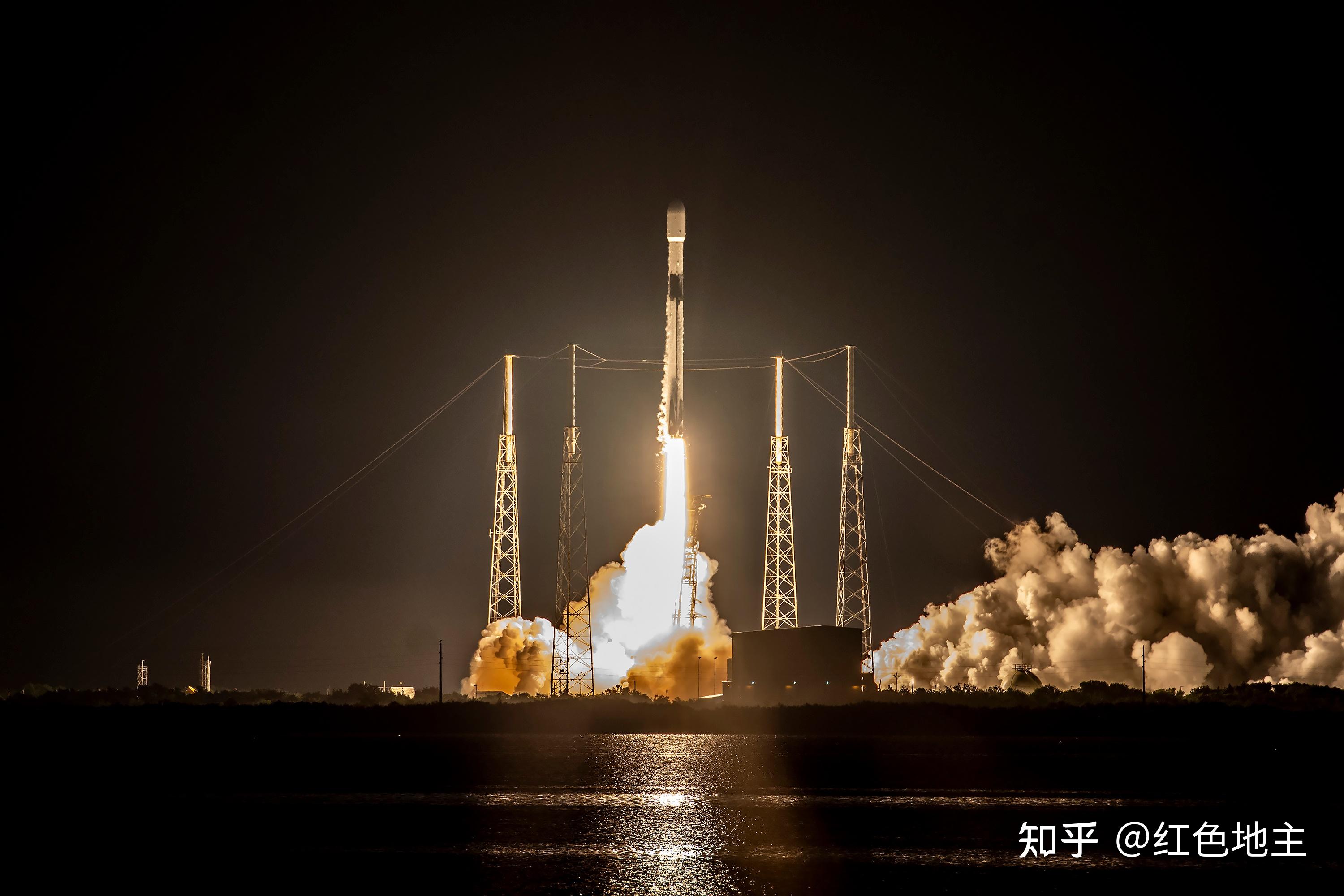 双翼展开过于明显,二代星链疑为星盾 - 知乎