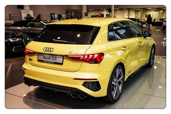 全新奥迪s3两厢版黄色涂装非常吸睛性能范十足真帅气