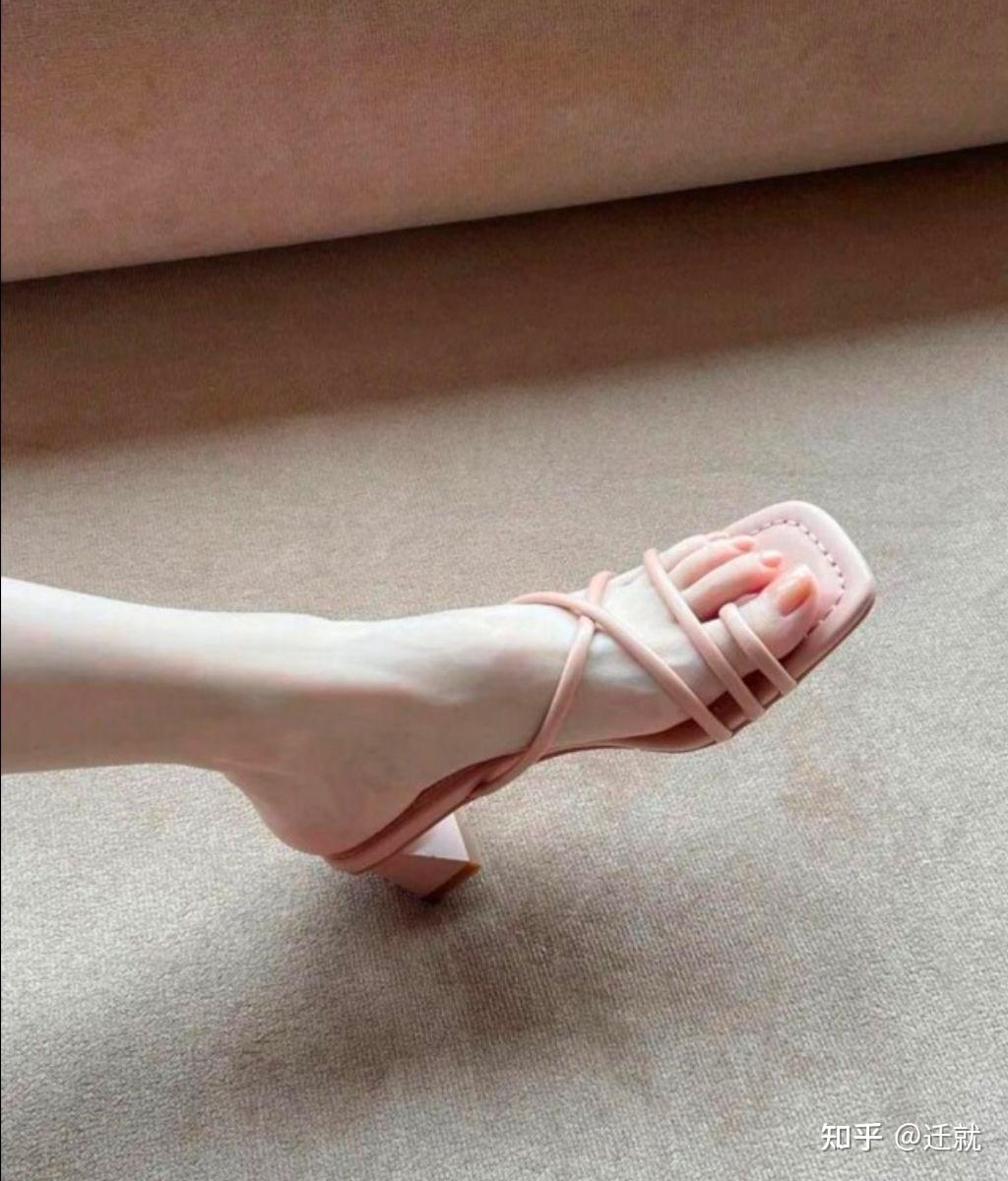 脚趾什么样的美甲好看? 