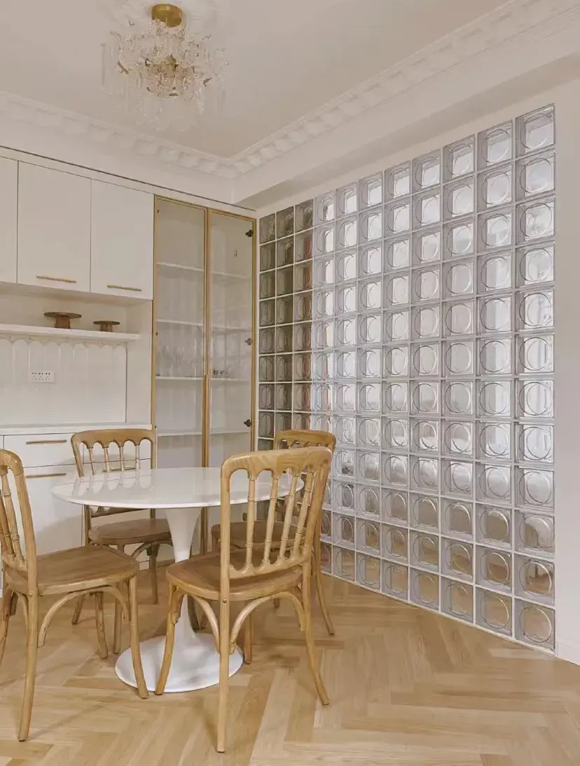 玻璃砖好看吗怎么贴