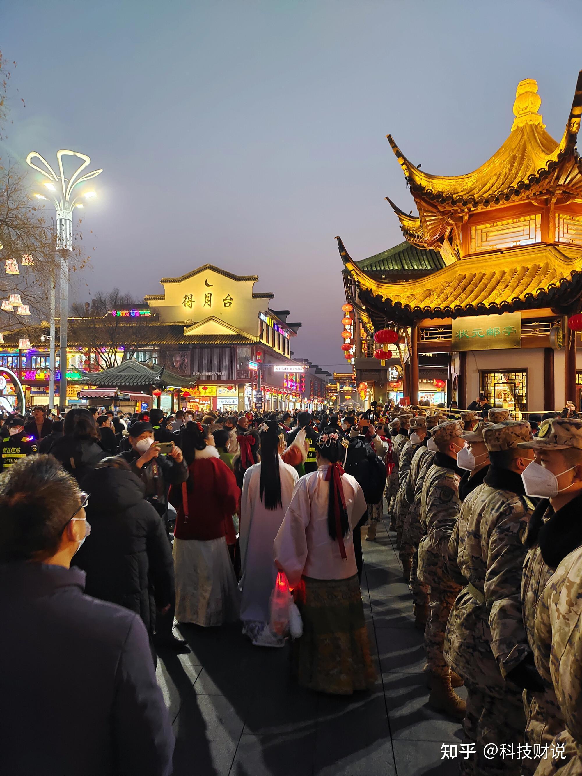 元宵节游夫子庙,烟火气又起来了,随手拍