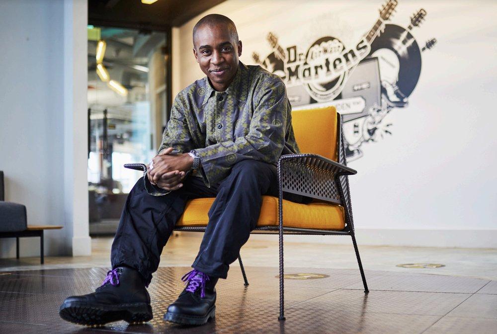 人事动向六条guccidsquared2canadagoosegivenchy和indite