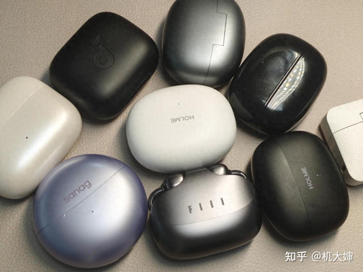 耳夹式耳机推荐哪个品牌?2026年最推荐入手的十款耳夹式耳机