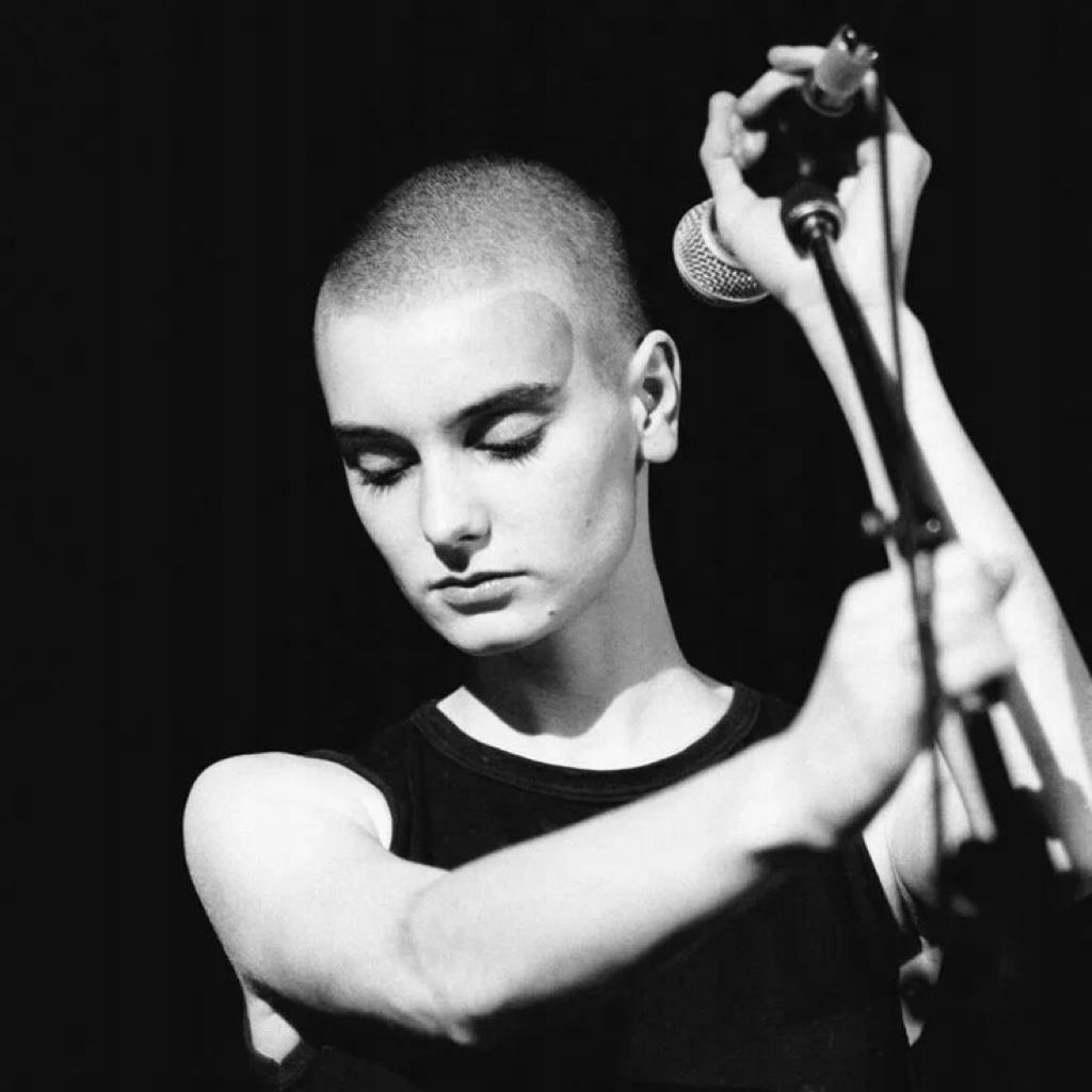 如何评价爱尔兰歌手希妮德奥康娜sinéadoconnor