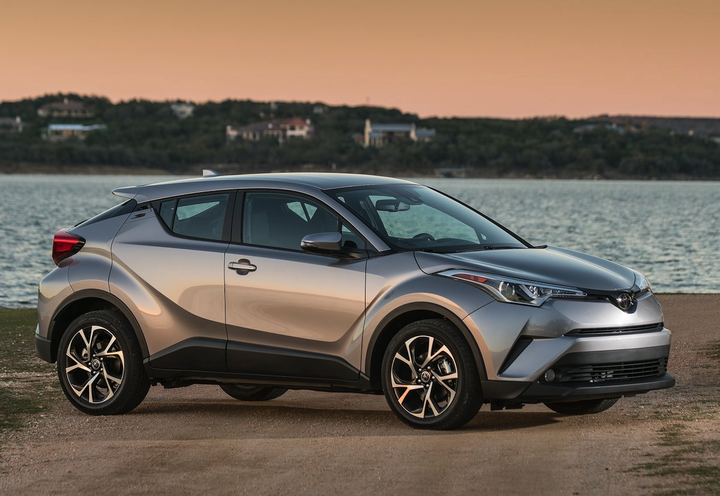 最好玩的丰田suv!溜背造型/酷似coupe 这新车即将换代!