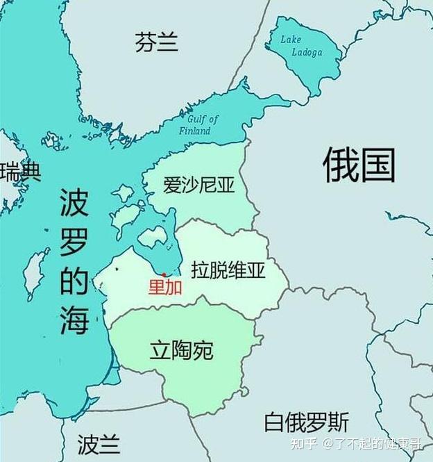 西邻波罗的海,与在其北方的爱沙尼亚及在其南方的立陶宛共同称为波罗