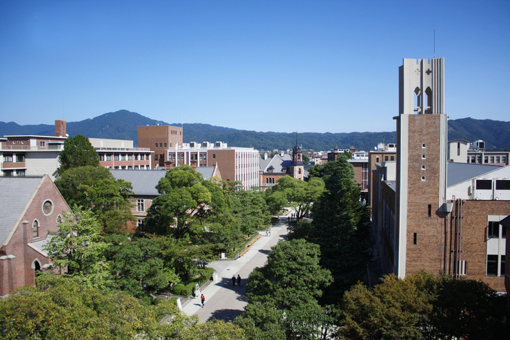 04神戸大學神戶大學是一所本部位於日本兵庫縣神戶市享譽世界的綜合