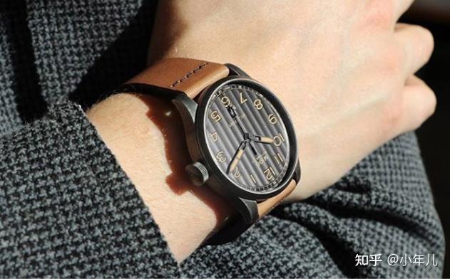 有哪些手表比较适合20岁左右的男生 ?