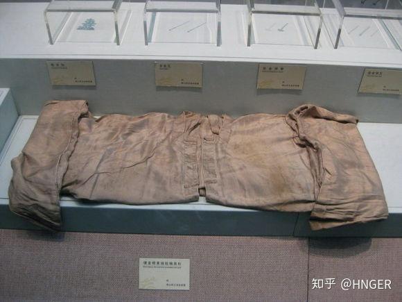 清代之前盘扣(布扣)的考古发现 - 知乎