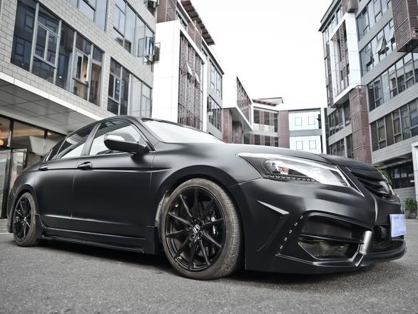 八代雅阁升级泰版包围bp四出阀门排气秒变黑武士风格