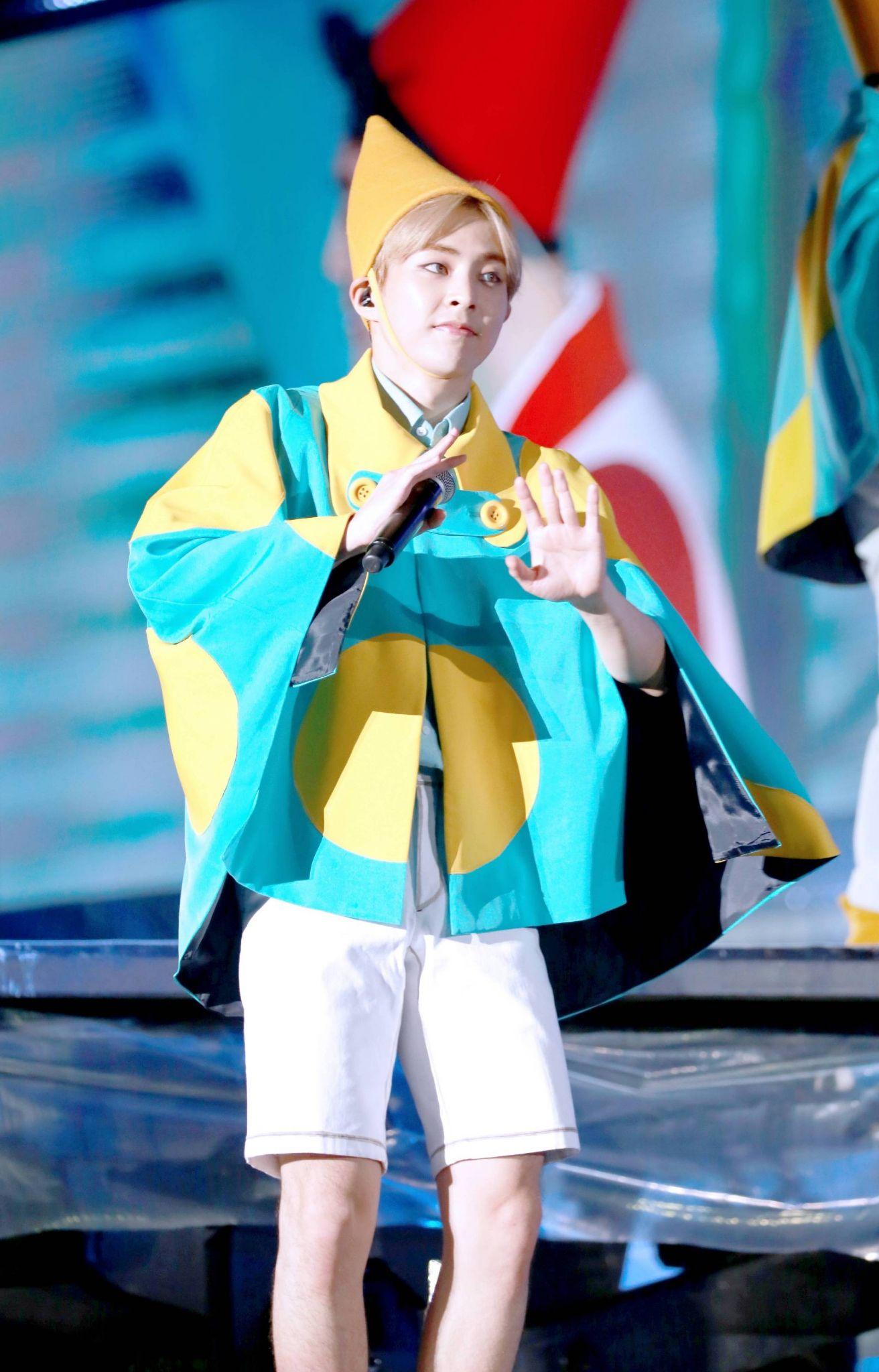 茶蛋exo有哪些好看的打歌服演唱会mv服装