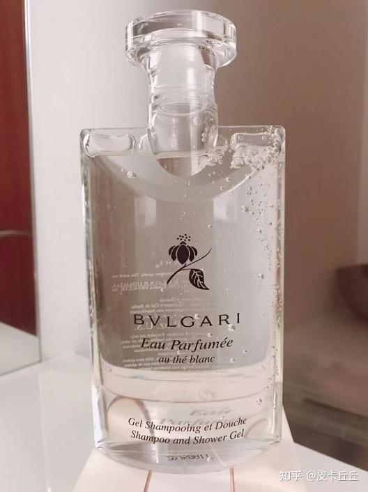 5,宝格丽白茶沐浴露