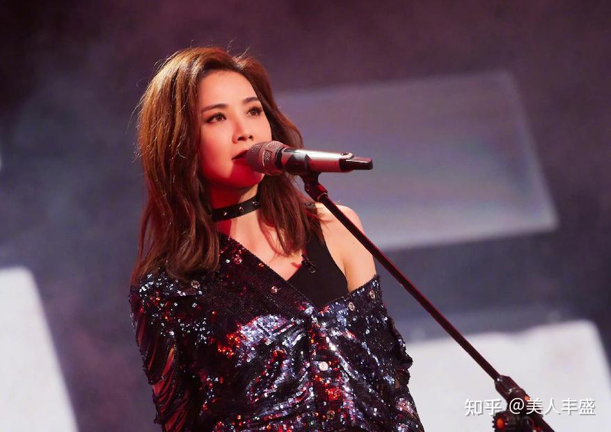 《乘风破浪3》“三公”舞台真正的孤勇者:宁静、于文文、蔡卓妍(乘风破浪第二季三公什么时候播出)