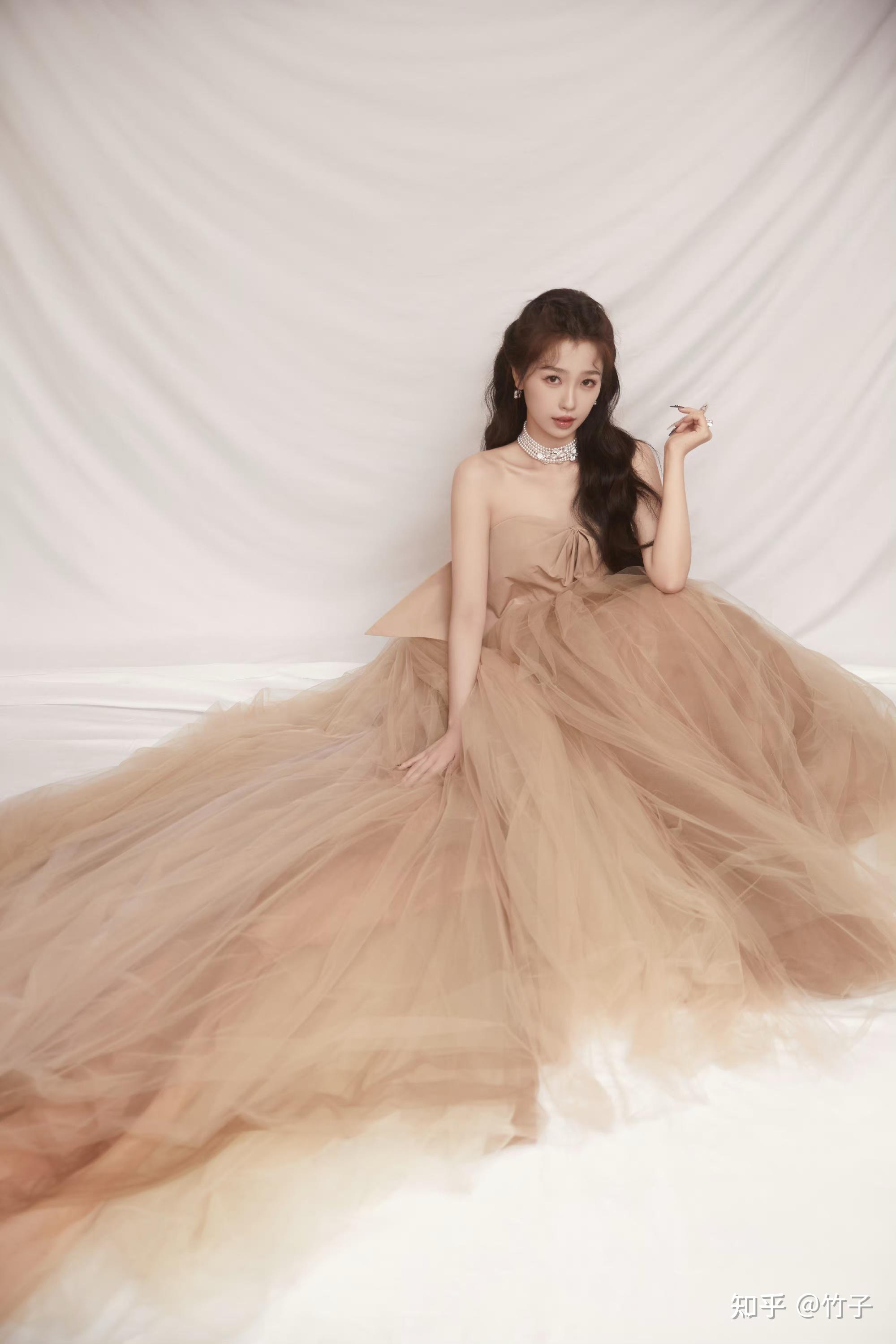 虞书欣的颜值怎么样? - 知乎