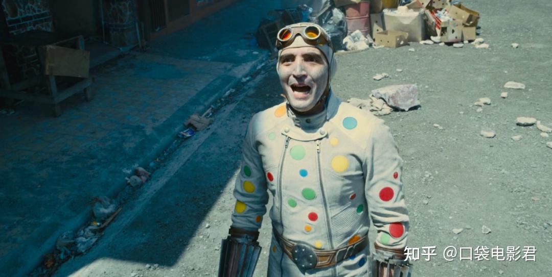 DC翻身了！《新自杀小队》，无法引进中国的暴力美学神作！-dc新出电影