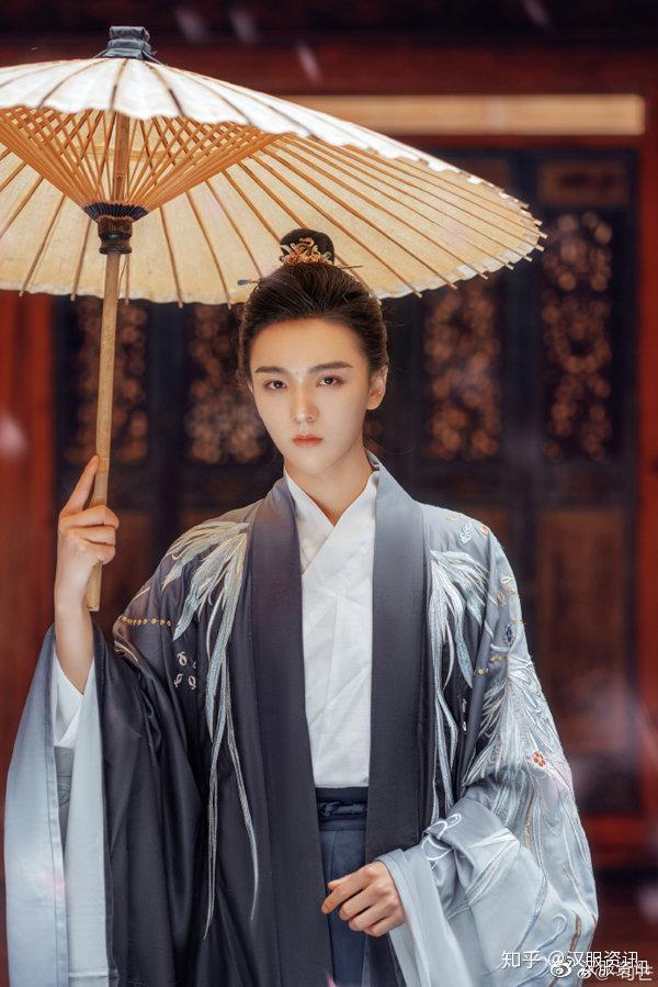 6767这些同袍投票选出的汉服男模,你还满意么!