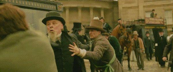 《健力士王朝》Netflix新爆款，商业版《浴血黑帮》